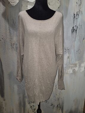 Joseph A Taupe Scoop-Neck Tunic Size Large